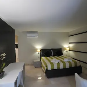 B&B Gatto Bianco House, Bari
