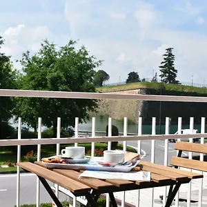Apartament Moments